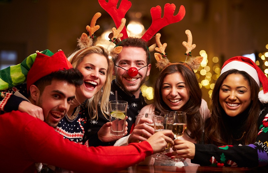 How to Throw an Unforgettable Christmas Party