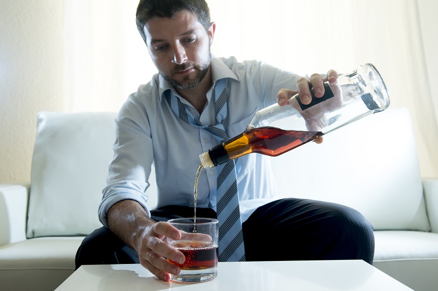 3 Tips For Convincing Your Alcoholic Friend to Visit an Inpatient Rehab Center